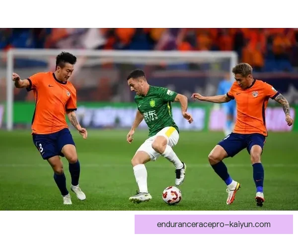 中超焦点赛事分析：各队表现稳健，争冠形势愈加明朗