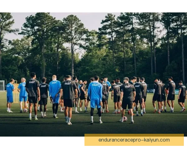 阿尔阵容深度分析：在新赛季展现竞争力增强的清晰趋势